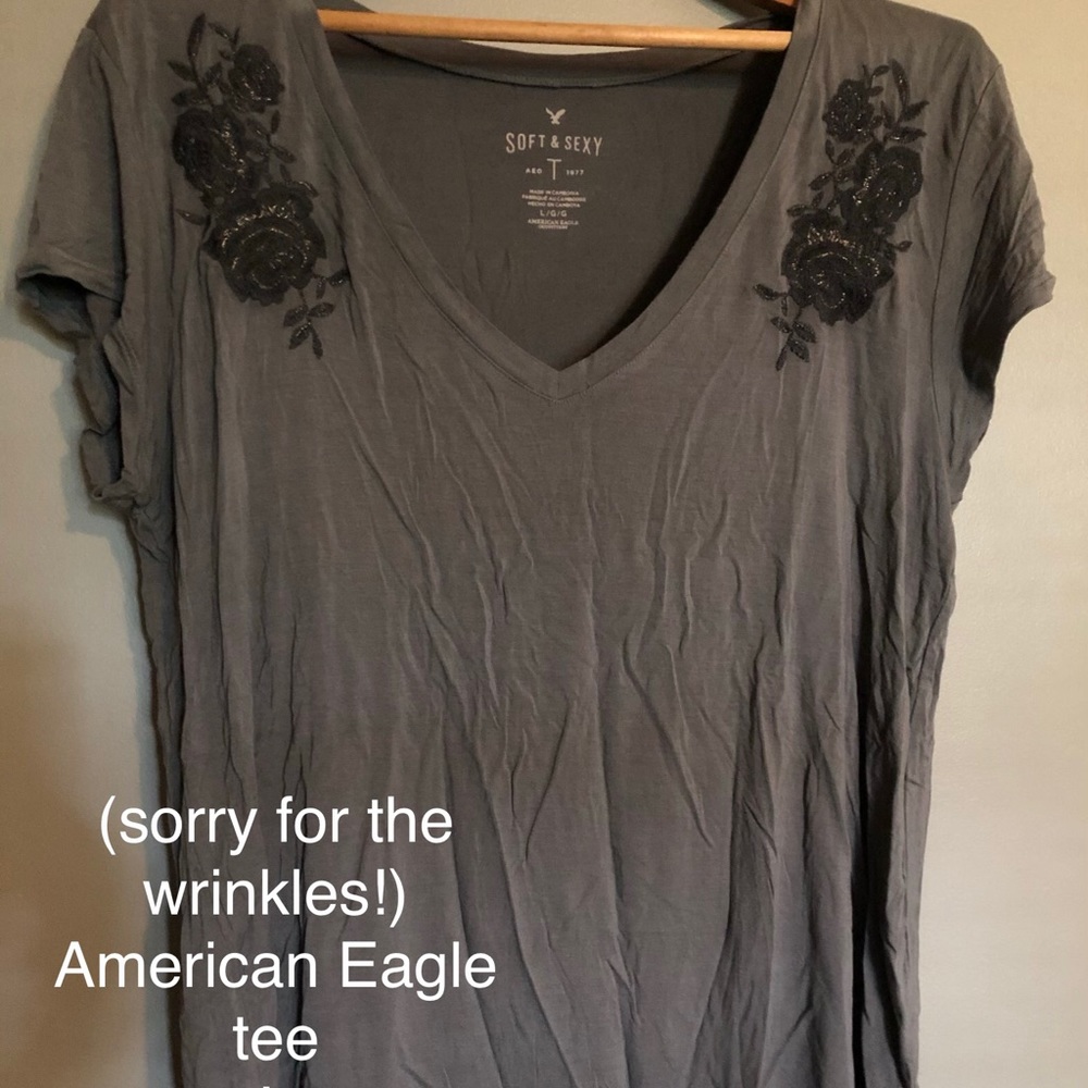 American Eagle soft & sexy tee